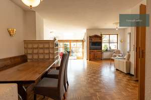 RESERVIERT: Großzügige Doppelhaushälfte mit viel Potenzial – Die vollständige Adresse der Immobilie erhältst du vom Anbieter., 80995 Lerchenau-West, München – Vorschaubild 2