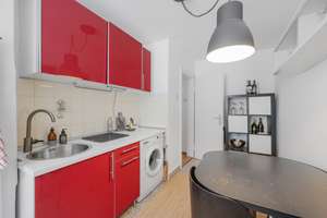 Charmante 3-Zimmer-Wohnung im Herzen Münchens – Die vollständige Adresse der Immobilie erhältst du vom Anbieter., 80538 Lehel, München – Vorschaubild 9