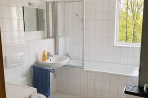 Attraktive 5-Zimmer-Wohnung in der Karlsruher Nordstadt - hell mit freiem Blick ins Grüne – Die vollständige Adresse der Immobilie erhältst du vom Anbieter., 76149 Nordstadt, Karlsruhe – Vorschaubild 17