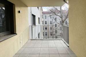 Familienresidenz im Herzen von Berlin-Friedrichshain – Die vollständige Adresse der Immobilie erhältst du vom Anbieter., 10245 Friedrichshain, Berlin – Vorschaubild 3