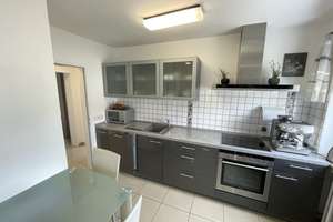 Pfuhl - Modern saniert, sofort bezugsfrei – großzügige 3-Zimmer-Wohnung mit Balkon und Garage – Die vollständige Adresse der Immobilie erhältst du vom Anbieter., 89233 Neu-Ulm – Vorschaubild 8