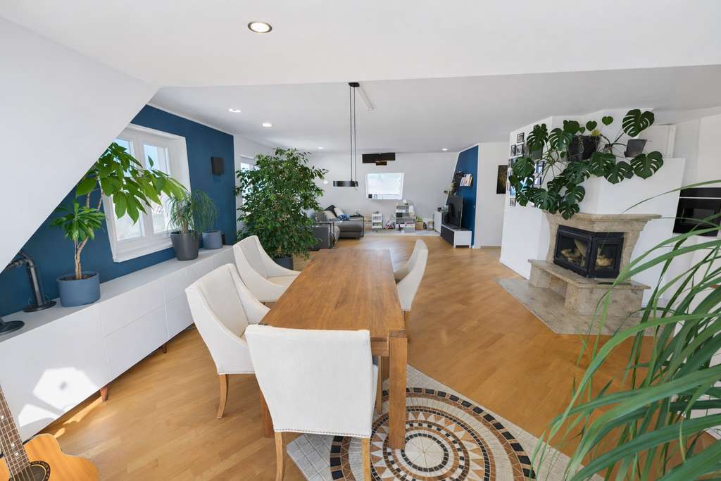 Immobilie in Oberschleißheim - Wohntraum mit Schlossblick: Exklusive Dachterrassenwohnung mit einmaliger Ausstattung - Bild 0