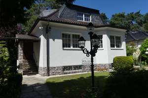 FROHNAU! Ansprechendes Einfamilienhaus auf einem ca. 866 m² großen in bevorzugter Wohnlage – Die vollständige Adresse der Immobilie erhältst du vom Anbieter., 13465 Frohnau, Berlin – Vorschaubild 4