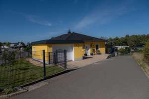 Freistehendes rollstuhlgerechtes Einfamilienhaus mit Garage am Stadtrand von Werdau nahe Zwickau – Die vollständige Adresse der Immobilie erhältst du vom Anbieter., 8412 Werdau – Vorschaubild 15
