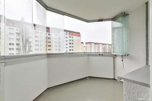 3-Raumwohnung mit großem, verglastem Balkon – Die vollständige Adresse der Immobilie erhältst du vom Anbieter., 13051 Neu-Hohenschönhausen, Berlin – Vorschaubild 24