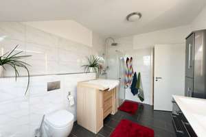 Modernes, energieeffizientes Einfamilienhaus inkl. Salzwasserpool, Einbauküche&Garage bei Wolfsburg! – Spatzenring 37, 38479 Tappenbeck – Vorschaubild 11