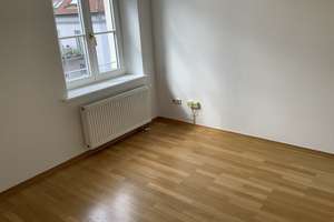 Familienfreundlich geschnittene 5-Zimmer-Altbauwohnung – Sulzerstraße 17, 86159 Antonsviertel, Augsburg – Vorschaubild 6
