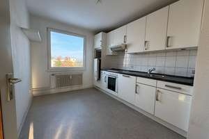 Lichtdurchflutete 3-Zimmer-Wohnung mit Weitblick – Wohnen über den Dächern von Travemünde – Die vollständige Adresse der Immobilie erhältst du vom Anbieter., 23570 Travemünde, Lübeck – Vorschaubild 2