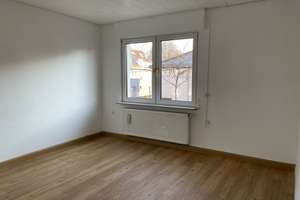 WG-Zimmer ++ Zentralgelegen nähe Campus + mit einem Billiardtisch – Weinsberger Straße 33, 74072 Heilbronn, Heilbronn – Vorschaubild 6