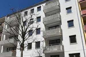 Erstbezug nach energetischer Sanierung: Helle moderne 4-Zimmer-Wohnung mit Balkon in Top-Lage – Schweppermannstraße 79, 90408 Uhlandstraße, Nürnberg – Vorschaubild 1