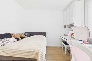 Neuwertige 4-ZKB-Erdgeschoss-Wohnung mit XXL-Terrasse, Einbauküche und Tiefgaragen-Stellplatz! – Die vollständige Adresse der Immobilie erhältst du vom Anbieter., 85053 Südost, Ingolstadt – Vorschaubild 23