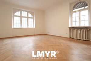 Platz und Stil: 7 Zimmer Altbau Traum in der Innenstadt – Ingolstadt – Vorschaubild 1