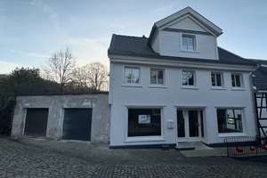 "Schmuckstück" Bergische Gemütlichkeit garantiert! Leben & Arbeiten, in Solingen- Unterburg – Schlossbergstr. 8, 42659 Burg/Höhscheid, Solingen – Vorschaubild 1