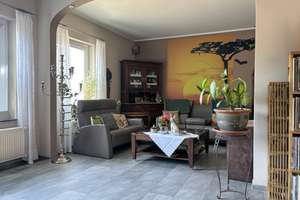Ihr privates Reich auf zwei Ebenen: Großzügige Maisonettewohnung mit Gartenoase und Partyhütte – Die vollständige Adresse der Immobilie erhältst du vom Anbieter., 49124 Georgsmarienhütte – Vorschaubild 3