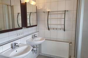 Großzügiges Reihenmittelhaus 
mit Balkon, Terrasse, 
kleinem Garten und Garage 
in Neckarwestheim – Die vollständige Adresse der Immobilie erhältst du vom Anbieter., 74382 Neckarwestheim – Vorschaubild 7