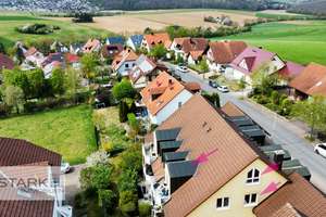 Stadtnah in Eisingen: bezugsfreie Maisonettewohnung mit Studio, Balkon, Gartenanteil & Carport! – Merowingerstraße 29, 97249 Eisingen – Vorschaubild 23