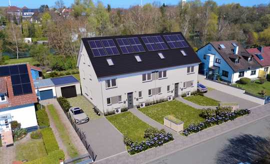 NATUR- UND STADTNAH WOHNEN: Perfekt aufgeteiltes Reihenmittelhaus inkl. Stellplatz