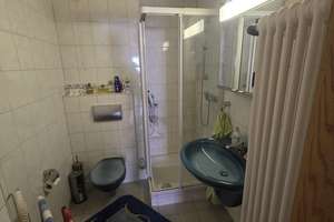 Große Wohnung die auch in 2 Wohnungen umgewandelt werden kann – 45476 Styrum, Mülheim an der Ruhr – Vorschaubild 8
