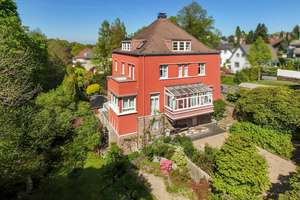 Stilvolle Villa in Bestlage!
Ein historischer Klassiker mit Raum für Generationen – Die vollständige Adresse der Immobilie erhältst du vom Anbieter., 45133 Bredeney, Essen – Vorschaubild 1