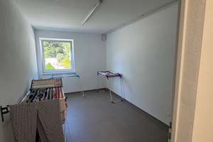 Stadtvilla SZB, schicke 2 Zi Einheit in Toplage, Privatgarten, KFW 55, gr. Terrasse, – Badwiese 13, 8340 Schwarzenberg/Erzgebirge – Vorschaubild 11