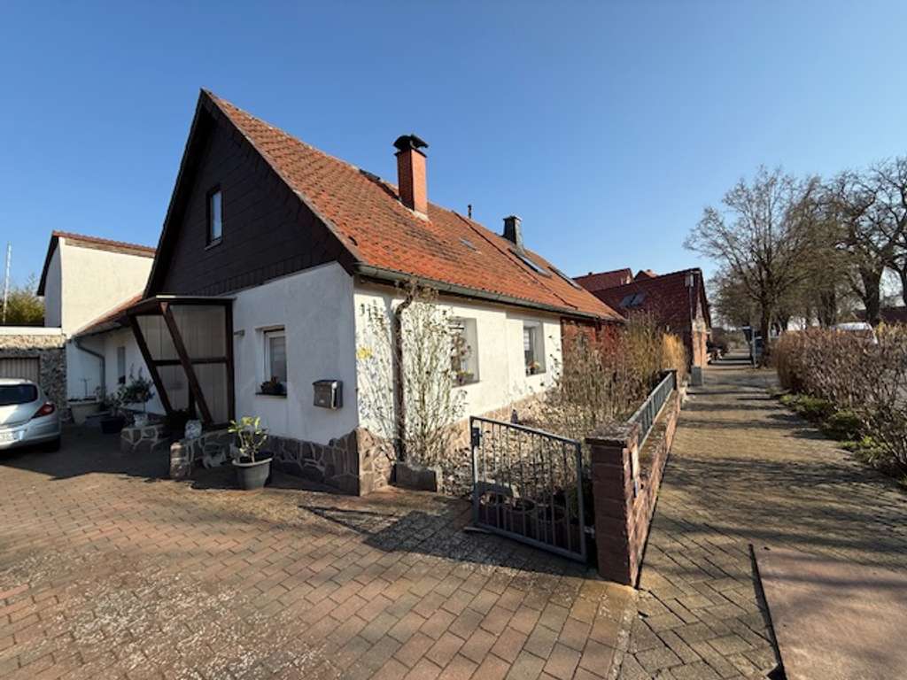 Immobilie in Edemissen - Schönes Einfamilienreiheneckhaus in Edemissen - Bild 0