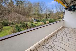 ***Wohnen, wo andere zur Ruhe kommen – Reihenhaus mit unverbaubarem Waldblick*** – Die vollständige Adresse der Immobilie erhältst du vom Anbieter., 63150 Heusenstamm – Vorschaubild 3
