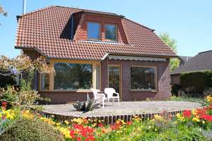 Gepflegtes Einfamilienhaus mit schönem Grundstück in bester Lage von Rieseby. – Die vollständige Adresse der Immobilie erhältst du vom Anbieter., 24354 Rieseby – Vorschaubild 1