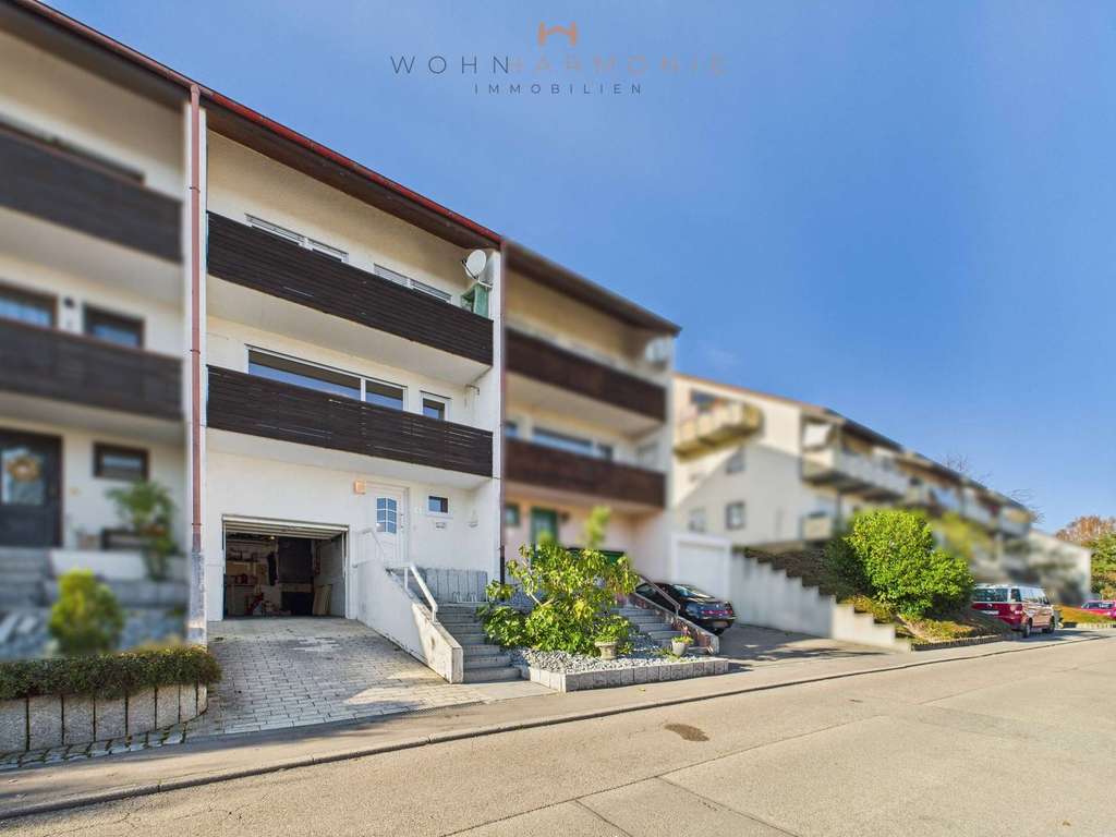 großzügiges Reihenmittelhaus mit allem was dazu gehört!