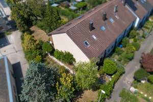 Familienoase - Gepflegtes REH mit XXL-Garten in Erlangen-Eltersdorf – Die vollständige Adresse der Immobilie erhältst du vom Anbieter., 91058 Eltersdorf, Erlangen – Vorschaubild 2