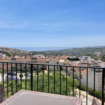 Penthouse mit Panoramablick auf das Meer, großer Sonnenterrasse und Touristenlizenz in Casares Costa