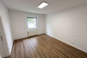 Erstbezug nach Sanierung: 3+1 Zimmer-Wohnung (93 m² zzgl. 8 m² Mansarde) – Die vollständige Adresse der Immobilie erhältst du vom Anbieter., 38118 Westliches Ringgebiet, Braunschweig – Vorschaubild 6