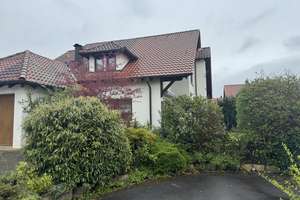 Doppelhaushälfte in Grafenberg – Die vollständige Adresse der Immobilie erhältst du vom Anbieter., 72661 Grafenberg – Vorschaubild 2