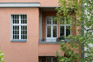 Seltene Altbauwohnung am Lietzensee mit ca. 4 m Deckenhöhe und zwei Westbalkonen – Die vollständige Adresse der Immobilie erhältst du vom Anbieter., 14057 Charlottenburg, Berlin – Vorschaubild 15