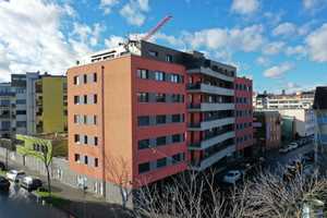 KLEEBLATT - Exklusive 4-Zimmer-Wohnung mit Balkon und 2 Tiefgaragenplätzen in Bad Cannstatt – Stuttgart – Vorschaubild 2