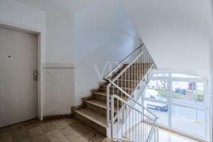 Wohnen über den Dächern von Warnemünde – bezugsfreie 3-Zimmer-Wohnung mit Balkon & Stellplätzen – Die vollständige Adresse der Immobilie erhältst du vom Anbieter., 18119 Seebad Warnemünde, Rostock – Vorschaubild 10