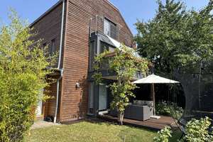Architektenhaus in nachhaltiger Holzbauweise mit Einliegerwohnung! – Die vollständige Adresse der Immobilie erhältst du vom Anbieter., 53859 Niederkassel – Vorschaubild 2
