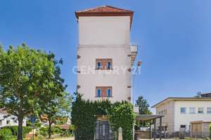 The Tower - Besonders Leben