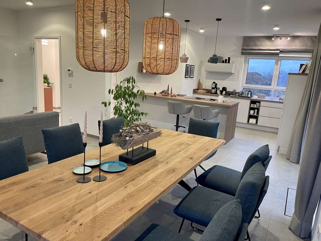 Immobilie in Lauenförde - Modernes Mehrfamilienhaus in Lauenförde - Individuell projektiert und hochwertig ausgestattet - Bild 4