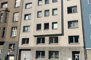 Rathenauplatz-  helles Apartment komplett neu saniert in zentraler Uni-Nähe