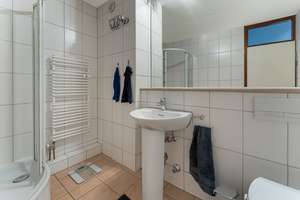 Helle Split-Level-Wohnung auf 4 Zimmern mit Westbalkon und Tiefgarage! – Die vollständige Adresse der Immobilie erhältst du vom Anbieter., 50858 Junkersdorf, Köln – Vorschaubild 13