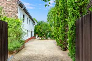 Einzigartiges Refugium  in Kaiserswerth mit separatem Praxis- /Bürohaus & großer Garage!!! – 40489 Kaiserswerth, Düsseldorf – Vorschaubild 5
