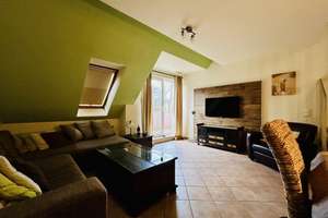 Maisonette mit Kamin, Balkon & Spitzboden – ideal für Eigennutzer oder Kapitalanleger – Die vollständige Adresse der Immobilie erhältst du vom Anbieter., 46236 Stadtmitte, Bottrop – Vorschaubild 3