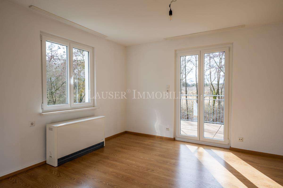 Schöne 4-Zimmer-Whg. mit Balkon in idyllischer Ortsrandlage von S-Möhringen - Photo 1