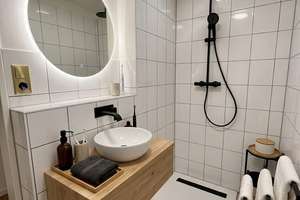 ++ HELLE 2-RAUM-WOHNUNG mit Gemeinschaftsgarten in Ohligs ++ – Kronenstr. 2, 42697 Ohligs/Aufderhöhe/Merscheid, Solingen – Vorschaubild 4