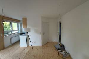 Alltagstaugliche 2-Zimmer-Wohnung in Reutlingen – Robert-Koch-Straße 37, 72766 Reutlingen-Mitte, Reutlingen – Vorschaubild 3