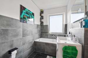 Moderne Doppelhaushälfte  – KfW-55, Smart-Home, Top-Zustand – Die vollständige Adresse der Immobilie erhältst du vom Anbieter., 28879 Grasberg – Vorschaubild 11