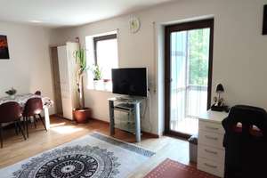 Schöne 2-Zimmer-Wohnung im Alt-Perlach direkt von Eigentümer – Die vollständige Adresse der Immobilie erhältst du vom Anbieter., 81737 Altperlach, München – Vorschaubild 2