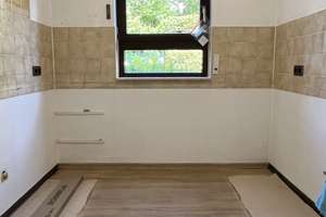 N`hausen (ruhig, Nähe Ortsmitte): Freie 3,5-Zi.-ETW (EG) mit großem Balkon und KFZ-Stellplatz! – Kreuzweg 2c, 65527 Niedernhausen – Vorschaubild 11