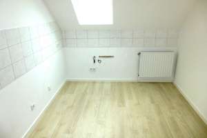 Kleine Dachgeschosswohnung mit Einbauküche und Balkonweitsicht! – Die vollständige Adresse der Immobilie erhältst du vom Anbieter., 48165 Hiltrup-Ost, Münster – Vorschaubild 6