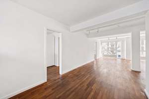 4-Zimmer mitten im Leben, nah an allem – Die vollständige Adresse der Immobilie erhältst du vom Anbieter., 20099 St. Georg, Hamburg – Vorschaubild 3